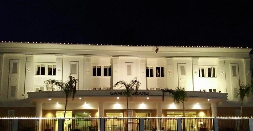 Ganpat Grand Hotel Palni Luaran gambar