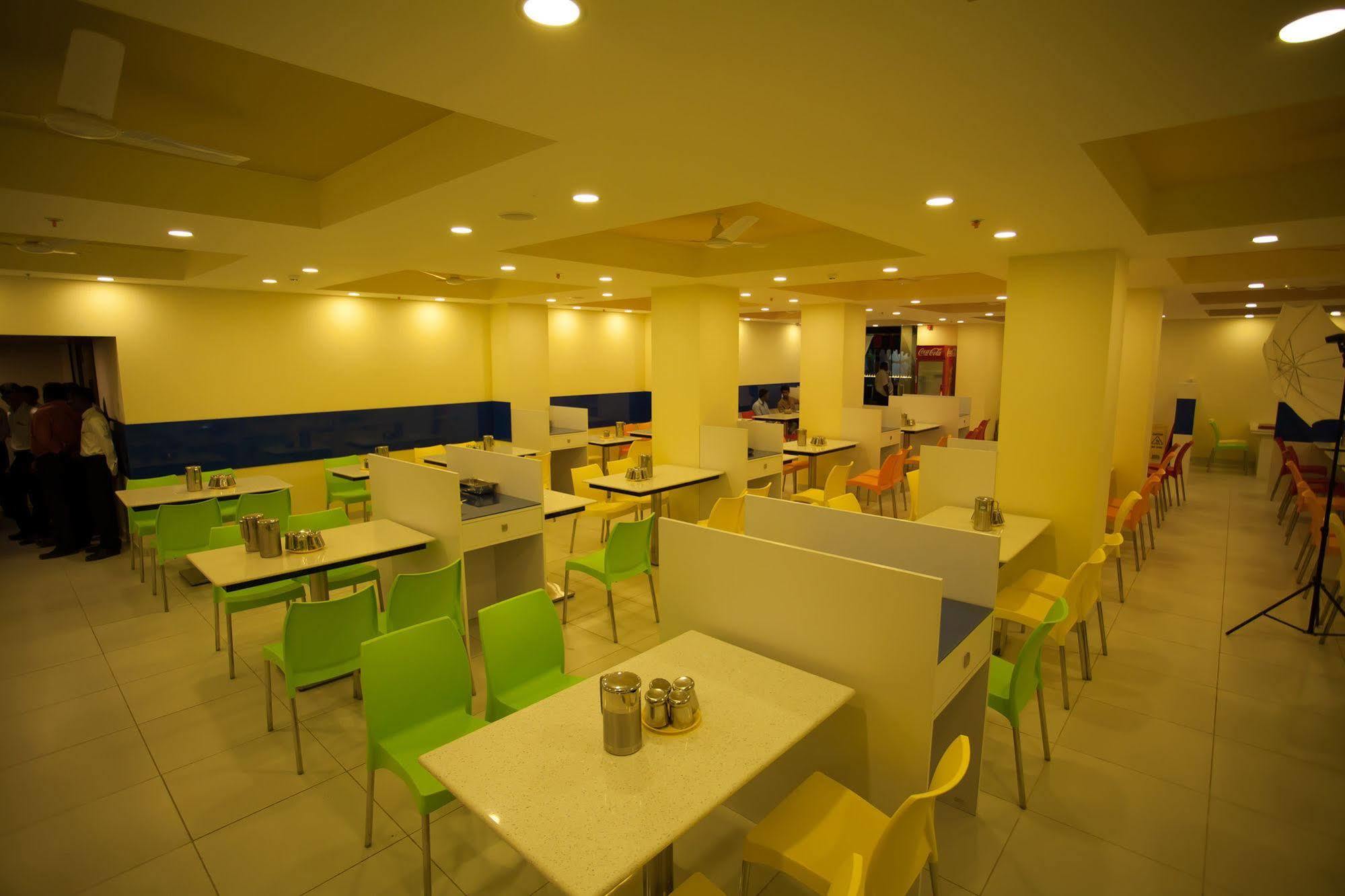 Ganpat Grand Hotel Palni Luaran gambar
